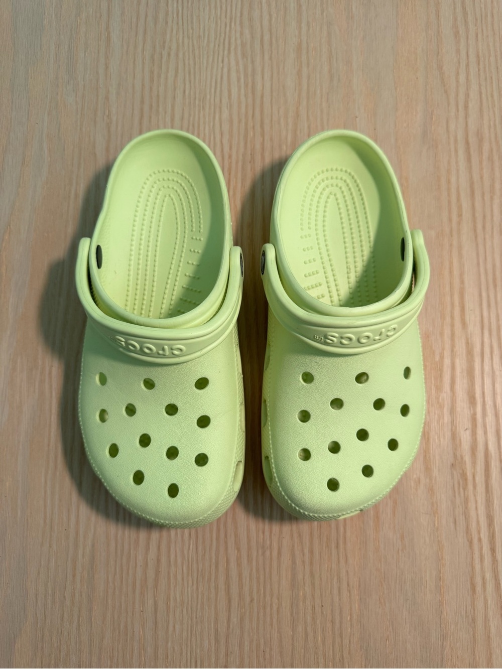 CROCS Women’s Classic Clog in Lime
